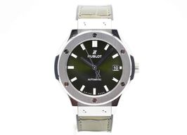 Hublot Classic Fusion 565.NX.8970.LR (2022) - Groen wijzerplaat 38mm Titanium