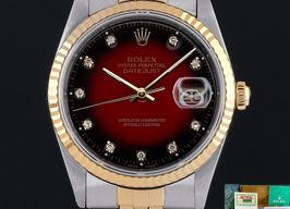 Rolex Datejust 36 16233 (1990) - Rood wijzerplaat 36mm Goud/Staal