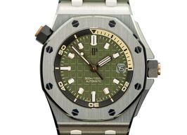 Audemars Piguet Royal Oak Offshore Diver 15720ST.OO.A052CA.01 (2022) - 42mm Staal
