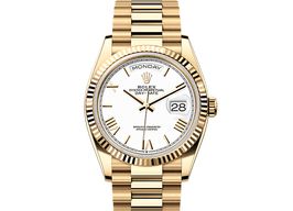 Rolex Day-Date 36 128238 (2023) - Wit wijzerplaat 36mm Geelgoud