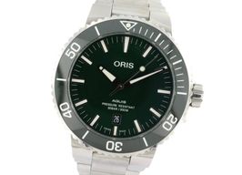 Oris Aquis Date 01 733 7730 4157-07 8 24 05PEB (2023) - Groen wijzerplaat 44mm Staal