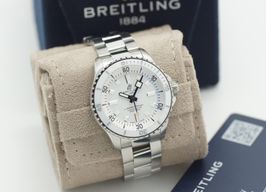 Breitling Superocean 36 A17377 -