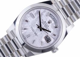 Rolex Day-Date 40 228206 -