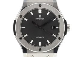 Hublot Classic Fusion Racing Grey 542.NX.7071.LR (2021) - Grijs wijzerplaat 42mm Titanium