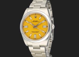 Rolex Oyster Perpetual 41 124300 (2022) - Geel wijzerplaat 41mm Staal