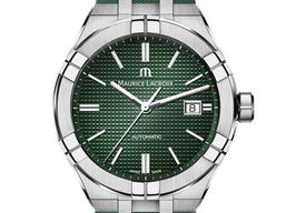 Maurice Lacroix Aikon AI6008-SS000-630-5 (2024) - Groen wijzerplaat 42mm Staal