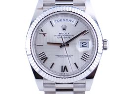Rolex Day-Date 40 228239 (2023) - White dial 40 mm White Gold case