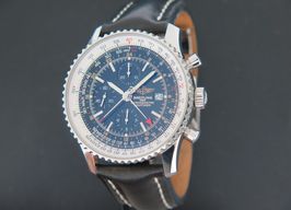 Breitling Navitimer World A24322 (2011) - Black dial 46 mm Steel case