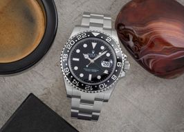 Rolex GMT-Master II 116710LN (Unknown (random serial)) - Black dial 40 mm Steel case