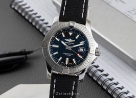 Breitling Avenger A17318101B1X2 -