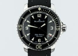 Blancpain Fifty Fathoms 5015-1130-52A (2023) - Zwart wijzerplaat 45mm Staal