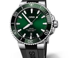 Oris Aquis Date 01 733 7730 4157-07 4 24 64EB (2025) - Groen wijzerplaat 44mm Staal