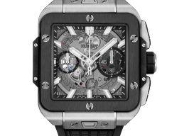 Hublot Square Bang 821.NM.0170.RX (2025) - Transparent dial 42 mm Titanium case