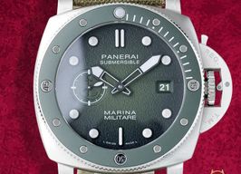 Panerai Submersible PAM01697 -