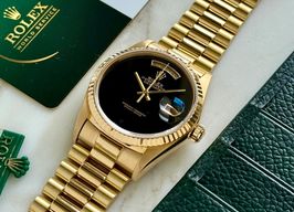 Rolex Day-Date 36 18038 (1986) - Black dial 36 mm Yellow Gold case