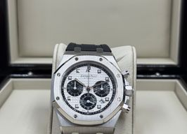 Audemars Piguet Royal Oak Chronograph 26035PT (2006) - White dial 41 mm Platinum case