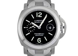 Panerai Luminor Marina Automatic PAM00221 (Unknown (random serial)) - Black dial 44 mm Titanium case