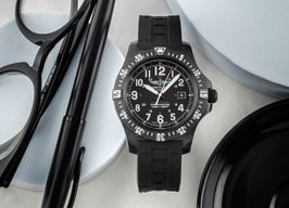 Breitling Colt Skyracer X74320E4/BF87 (Onbekend (willekeurig serienummer)) - Zwart wijzerplaat 45mm Plastic