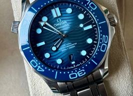 Omega Seamaster Diver 300 M 210.30.42.20.03.003 (2024) - Blauw wijzerplaat 42mm Staal
