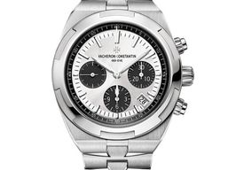 Vacheron Constantin Overseas 5520V/210A-B686 (2025) - Silver dial 43 mm Steel case