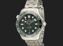 Omega Seamaster Diver 300 M 210.30.42.20.10.001 (2023) - Green dial 42 mm Steel case