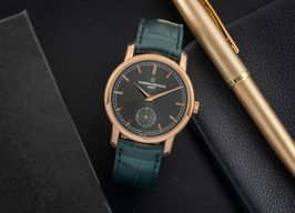 Vacheron Constantin Traditionnelle 82172/000R-H008 (Unknown (random serial)) - Green dial 38 mm Rose Gold case