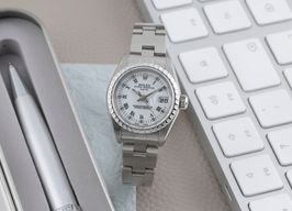 Rolex Oyster Perpetual Lady Date 79240 (1999) - White dial 26 mm Steel case