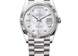 Rolex Day-Date 36 128239-0007 (2024) - Pearl dial 36 mm White Gold case