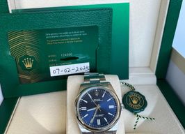 Rolex Oyster Perpetual 41 124300 -