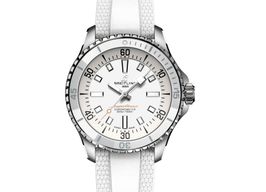 Breitling Superocean 36 A17377211A1S1 (2023) - Wit wijzerplaat 36mm Staal