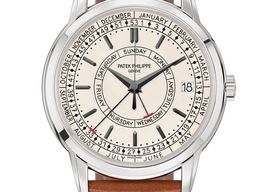 Patek Philippe Calatrava 5212A-001 (2024) - Silver dial 40 mm Steel case