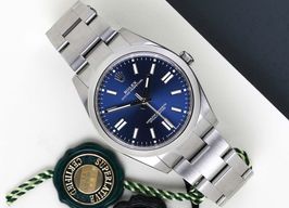 Rolex Oyster Perpetual 41 124300 (2024) - Blauw wijzerplaat 41mm Staal