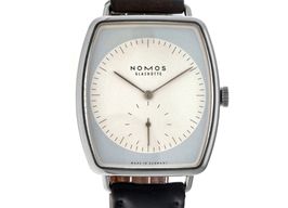 NOMOS Lux 920 (Unknown (random serial)) - Blue dial 36 mm White Gold case