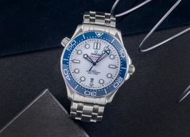 Omega Seamaster Diver 300 M 522.30.42.20.04.001 (Unknown (random serial)) - White dial 42 mm Steel case