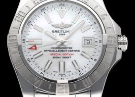 Breitling Avenger II GMT A32390 -