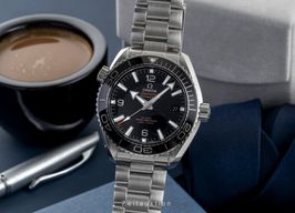 Omega Seamaster Planet Ocean 215.30.44.21.01.001 (Onbekend (willekeurig serienummer)) - Zwart wijzerplaat 44mm Staal