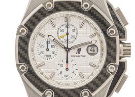 Audemars Piguet Royal Oak Offshore Chronograph 26030IO.OO.D001IN.01 (2005) - Zilver wijzerplaat 54mm Titanium