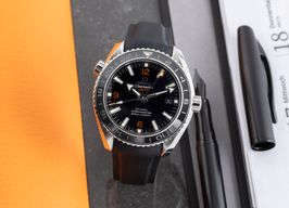 Omega Seamaster Planet Ocean 232.32.44.22.01.002 (Unknown (random serial)) - Black dial 44 mm Steel case