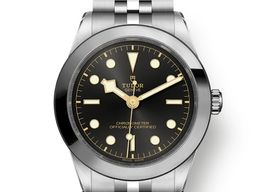 Tudor Black Bay 79660 (2024) - Zwart wijzerplaat 39mm Staal