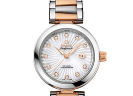 Omega De Ville Ladymatic 425.20.34.20.55.001 (2023) - Pearl dial 34 mm Gold/Steel case