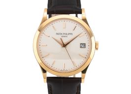 Patek Philippe Calatrava 5296R-010 (Unknown (random serial)) - Silver dial 38 mm Rose Gold case