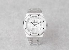 Audemars Piguet Royal Oak Selfwinding 15400ST.OO.1220ST.01 (2020) - Black dial 41 mm Steel case