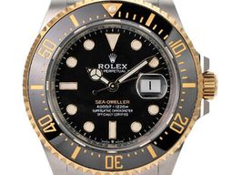 Rolex GMT-Master II 126718GRNR (2022) - Black dial 40 mm Yellow Gold case