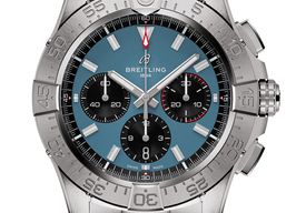 Breitling Avenger AB0147101C1A1 (2024) - Blue dial 44 mm Steel case