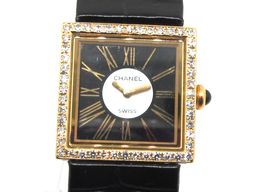 Chanel Mademoiselle H0830 (Unknown (random serial)) - Black dial 23 mm Yellow Gold case
