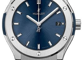 Hublot Classic Fusion Blue 581.NX.7170.LR (2026) - Blauw wijzerplaat 33mm Titanium