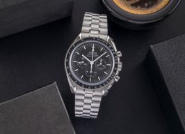 Omega Speedmaster Professional Moonwatch 310.30.42.50.01.002 (Unknown (random serial)) - Black dial 42 mm Steel case