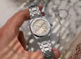 Audemars Piguet Royal Oak Day-Date 25572ST (1992) - Beige dial 36 mm Steel case
