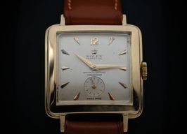 Rolex Vintage 4645 (1950) - Silver dial Unknown Yellow Gold case