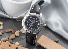 Breitling Colt A64350 -